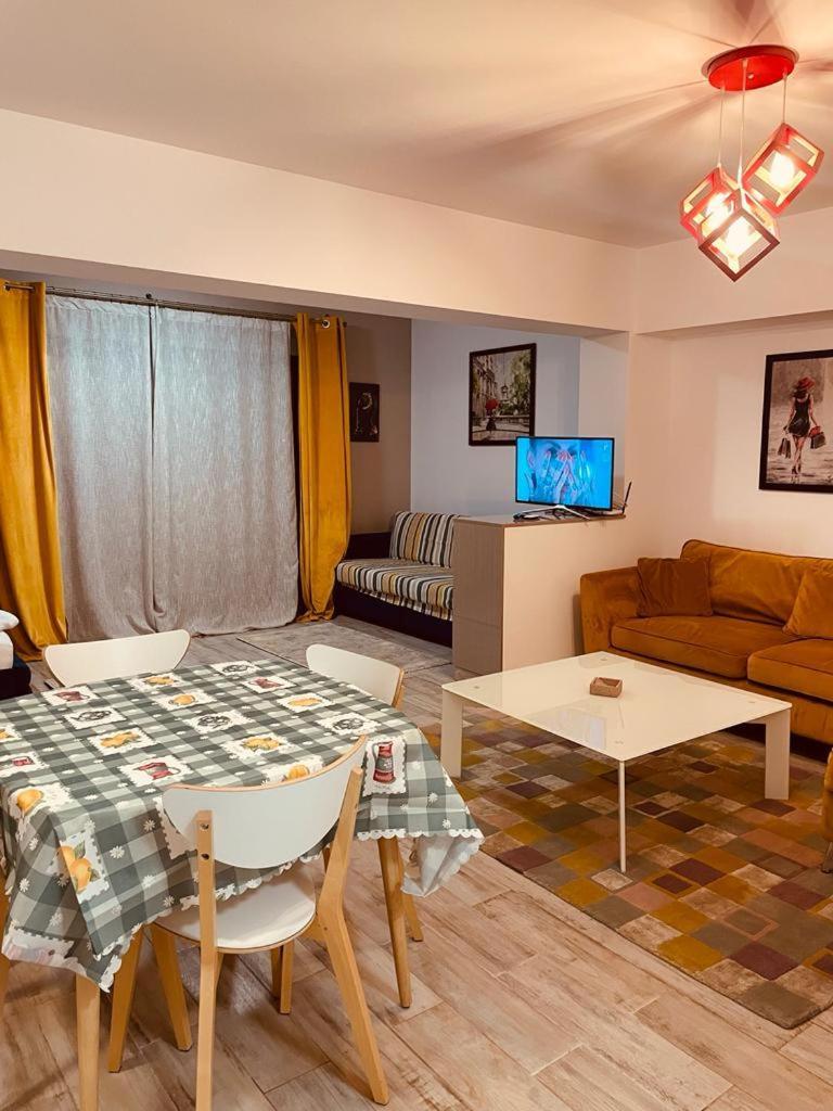 Aparthotel Rohan Studio One Năvodari Exterior foto